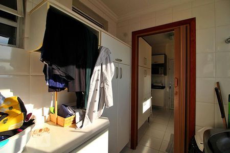 Apartamento para alugar com 107m², 3 quartos e 2 vagasÁrea de Serviço