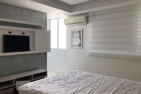 Apartamento à venda com 250m², 3 quartos e 1 vaga Apartamento à venda com 250m², 3 quartos e 1 vagaQuarto