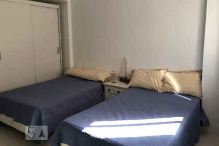 Apartamento à venda com 250m², 3 quartos e 1 vaga Apartamento à venda com 250m², 3 quartos e 1 vagaQuarto 4