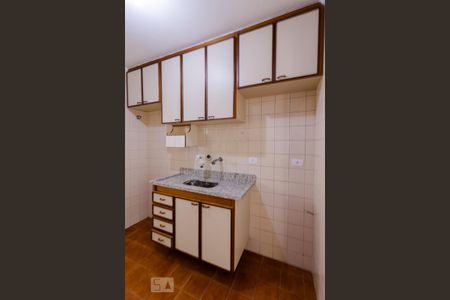 Cozinha de apartamento para alugar com 2 quartos, 62m² em Vila Mariana, São Paulo