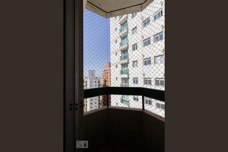Apartamento para alugar com 62m², 2 quartos e 1 vaga Apartamento para alugar com 62m², 2 quartos e 1 vagaSacada do Quarto 1