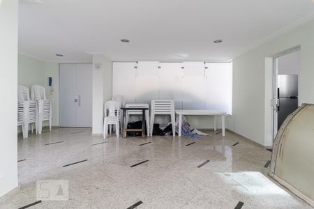 Apartamento para alugar com 62m², 2 quartos e 1 vaga Apartamento para alugar com 62m², 2 quartos e 1 vagaÁrea comum - Salão de festas