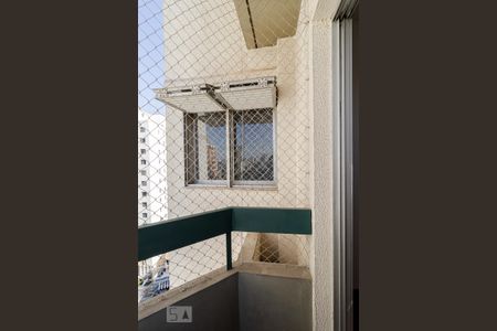 Apartamento para alugar com 62m², 2 quartos e 1 vaga Apartamento para alugar com 62m², 2 quartos e 1 vagaSacada do Quarto 1