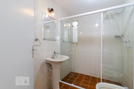 Apartamento para alugar com 62m², 2 quartos e 1 vaga Apartamento para alugar com 62m², 2 quartos e 1 vagaBanheiro