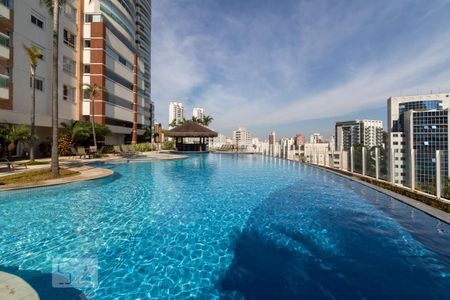 Apartamento para alugar com 495m², 3 quartos e 4 vagasÁrea comum - Piscina