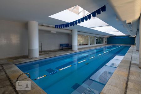 Apartamento para alugar com 495m², 3 quartos e 4 vagasÁrea comum - Piscina aquecida