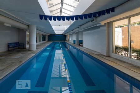 Apartamento para alugar com 495m², 3 quartos e 4 vagasÁrea comum - Piscina aquecida