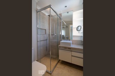 Apartamento para alugar com 495m², 3 quartos e 4 vagasBanheiro da Suíte 2