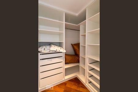 Apartamento para alugar com 495m², 3 quartos e 4 vagasCloset da suíte 2