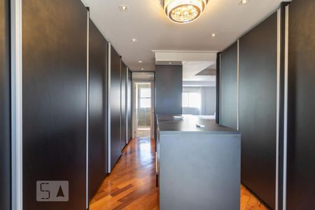 Apartamento para alugar com 495m², 3 quartos e 4 vagasCloset da suíte 3