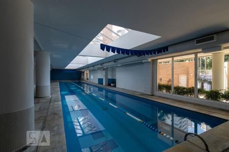 Apartamento para alugar com 495m², 3 quartos e 4 vagasÁrea comum - Piscina aquecida
