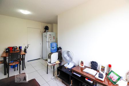 Sala de apartamento à venda com 2 quartos, 55m² em Vargem Grande, Rio de Janeiro