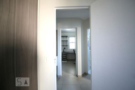 Corredor de apartamento para alugar com 3 quartos, 60m² em Jardim Marajoara, São Paulo
