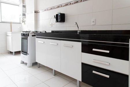 Apartamento para alugar com 54m², 2 quartos e 1 vagaCozinha 