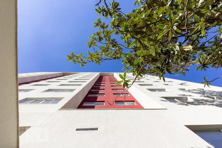 Apartamento para alugar com 60m², 2 quartos e 1 vaga Apartamento para alugar com 60m², 2 quartos e 1 vagaFachada