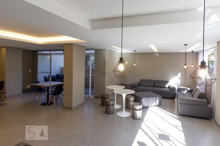 Apartamento para alugar com 60m², 2 quartos e 1 vaga Apartamento para alugar com 60m², 2 quartos e 1 vagaÁrea comum - Salão de festas