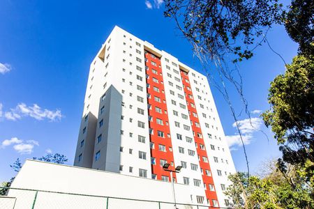 Apartamento para alugar com 60m², 2 quartos e 1 vaga Apartamento para alugar com 60m², 2 quartos e 1 vagaFachada