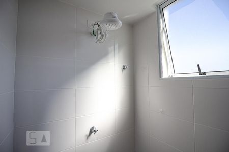 Apartamento para alugar com 60m², 2 quartos e 1 vaga Apartamento para alugar com 60m², 2 quartos e 1 vagaBanheiro da Suíte