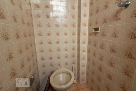 Apartamento à venda com 140m², 3 quartos e 1 vaga Apartamento à venda com 140m², 3 quartos e 1 vagaBanheiro de Serviço