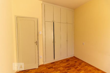 Apartamento à venda com 140m², 3 quartos e 1 vaga Apartamento à venda com 140m², 3 quartos e 1 vagaQuarto 1