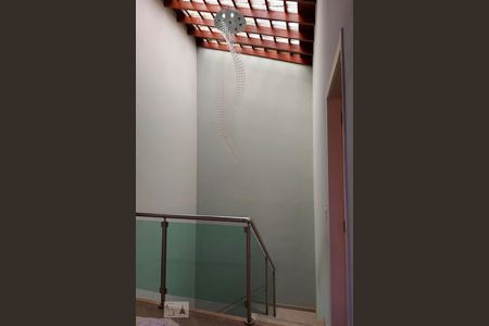 Casa à venda com 500m², 4 quartos e 4 vagasSala