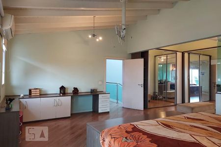 Casa à venda com 500m², 4 quartos e 4 vagasQuarto 3 + suíte