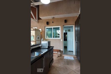 Casa à venda com 500m², 4 quartos e 4 vagasChurrasqueira