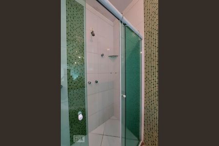 Casa à venda com 500m², 4 quartos e 4 vagasQuarto 3 + suíte