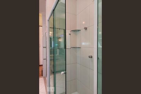 Casa à venda com 500m², 4 quartos e 4 vagasQuarto 3 + suíte