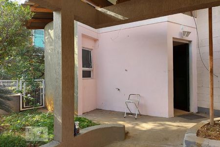 Casa à venda com 500m², 4 quartos e 4 vagasQuarto área externa