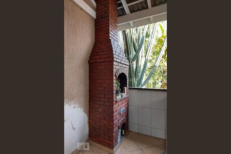 Casa à venda com 500m², 4 quartos e 4 vagasChurrasqueira