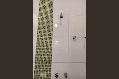 Casa à venda com 500m², 4 quartos e 4 vagasQuarto 3 + suíte