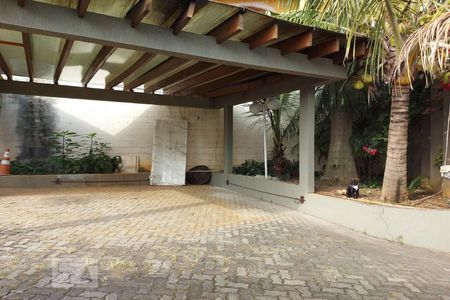 Casa à venda com 500m², 4 quartos e 4 vagasGaragem