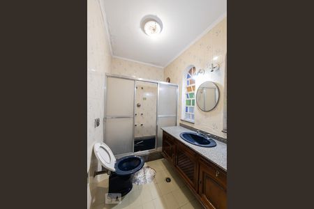 Casa para alugar com 225m², 5 quartos e 1 vagaBanheiro Quarto 4