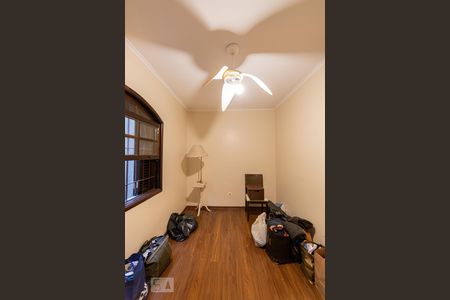 Casa para alugar com 225m², 5 quartos e 1 vagaQuarto 4