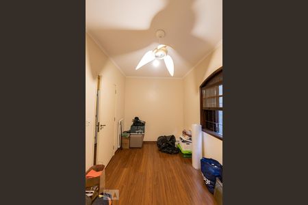 Casa para alugar com 225m², 5 quartos e 1 vagaQuarto 4