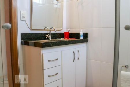 Apartamento para alugar com 85m², 3 quartos e 2 vagas Apartamento para alugar com 85m², 3 quartos e 2 vagasBanheiro Social
