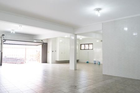 Casa para alugar com 570m², 6 quartos e 6 vagas Casa para alugar com 570m², 6 quartos e 6 vagasGaragem