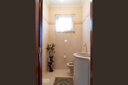 Casa para alugar com 570m², 6 quartos e 6 vagas Casa para alugar com 570m², 6 quartos e 6 vagasBanheiro da sala