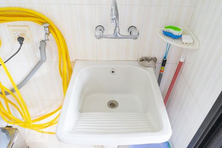 Casa para alugar com 570m², 6 quartos e 6 vagas Casa para alugar com 570m², 6 quartos e 6 vagasÁrea de serviço