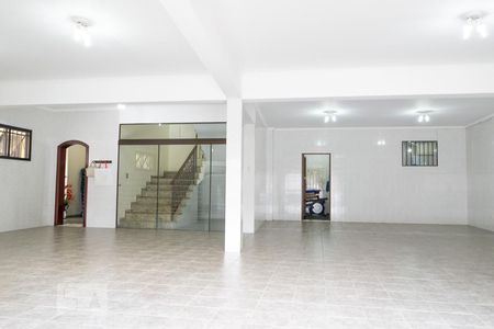 Casa para alugar com 570m², 6 quartos e 6 vagas Casa para alugar com 570m², 6 quartos e 6 vagasGaragem