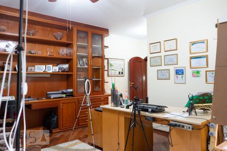 Casa para alugar com 570m², 6 quartos e 6 vagas Casa para alugar com 570m², 6 quartos e 6 vagasSuíte 2