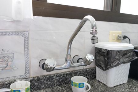 Casa para alugar com 570m², 6 quartos e 6 vagas Casa para alugar com 570m², 6 quartos e 6 vagasCozinha