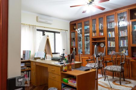 Casa para alugar com 570m², 6 quartos e 6 vagas Casa para alugar com 570m², 6 quartos e 6 vagasSuíte 2