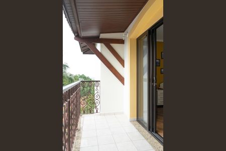 Casa para alugar com 570m², 6 quartos e 6 vagas Casa para alugar com 570m², 6 quartos e 6 vagasVaranda suíte 4