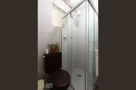 Banheiro de apartamento à venda com 2 quartos, 56m² em Jardim Jaqueline, São Paulo