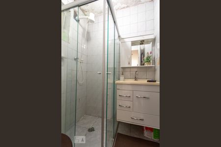 Banheiro de apartamento à venda com 2 quartos, 56m² em Jardim Jaqueline, São Paulo