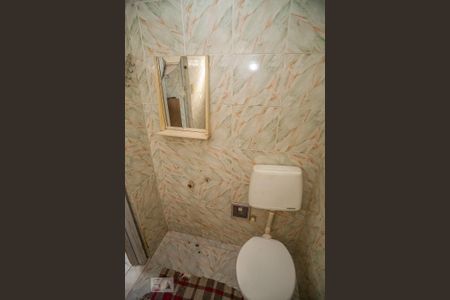 Casa à venda com 80m², 3 quartos e 1 vagaBanheiro de Serviço