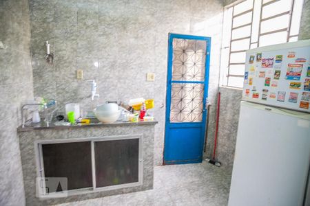 Casa à venda com 80m², 3 quartos e 1 vagaCozinha