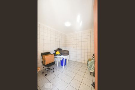 Casa para alugar com 250m², 2 quartos e 4 vagas Casa para alugar com 250m², 2 quartos e 4 vagasQuarto de Serviço